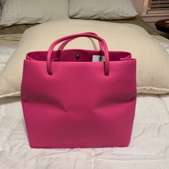 Marc Jacobs East West Tote - Picture 5 of 5